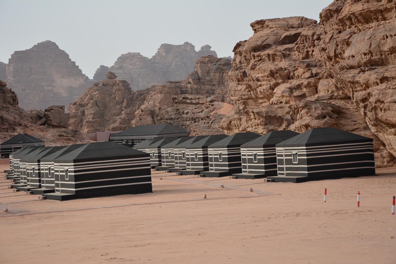Space Village Luxury Camp Wadi Rum Eksteriør billede