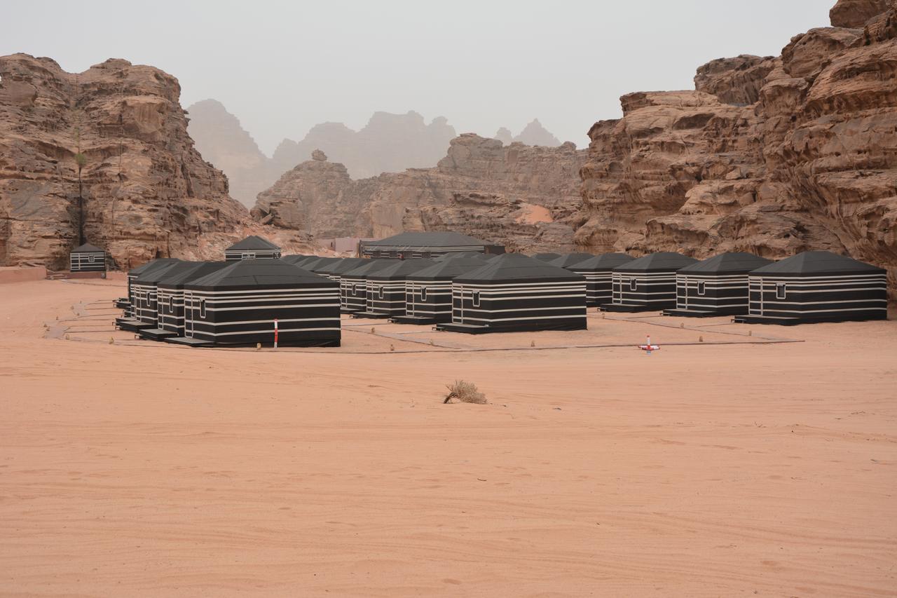 Space Village Luxury Camp Wadi Rum Eksteriør billede