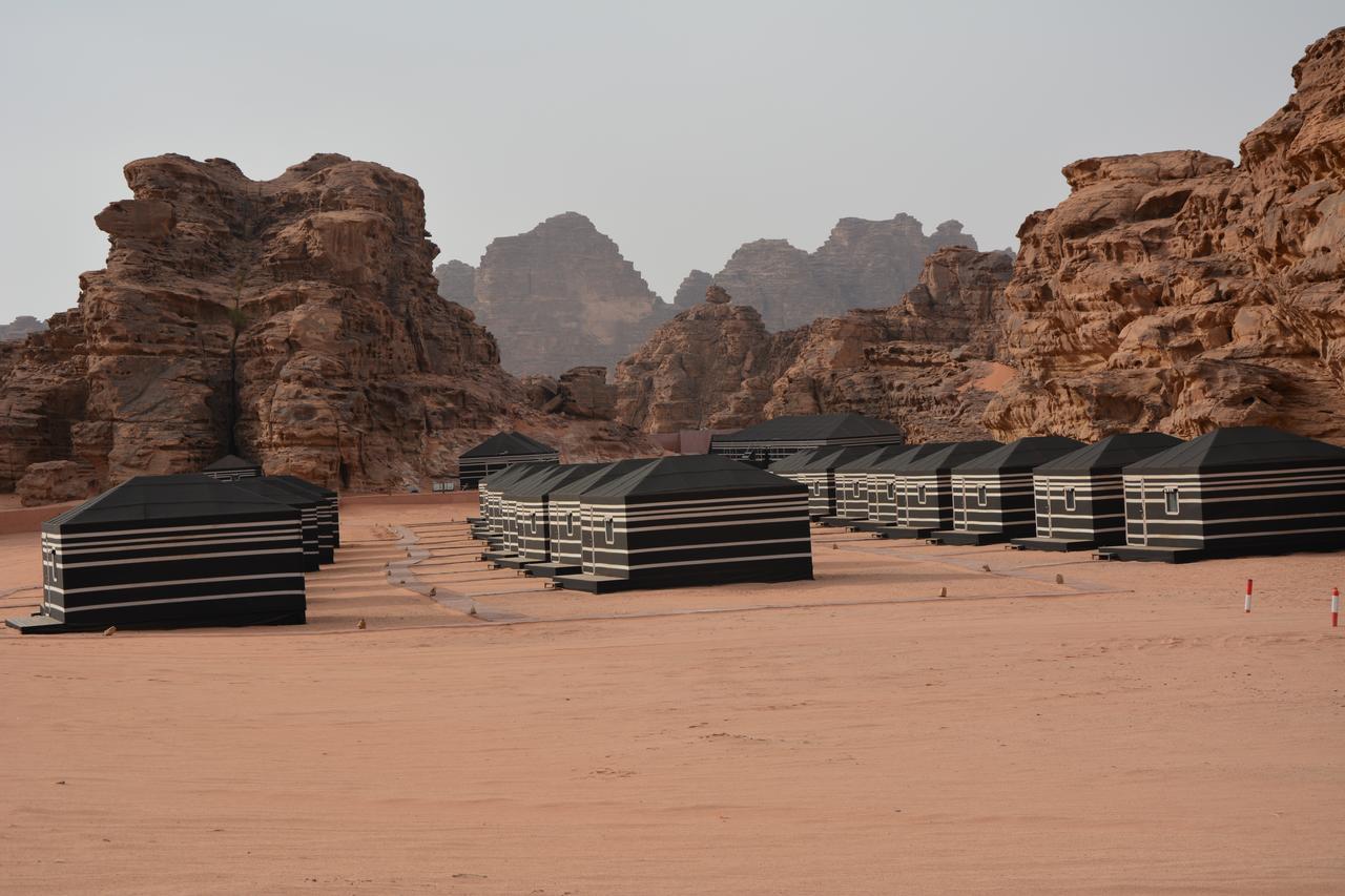 Space Village Luxury Camp Wadi Rum Eksteriør billede