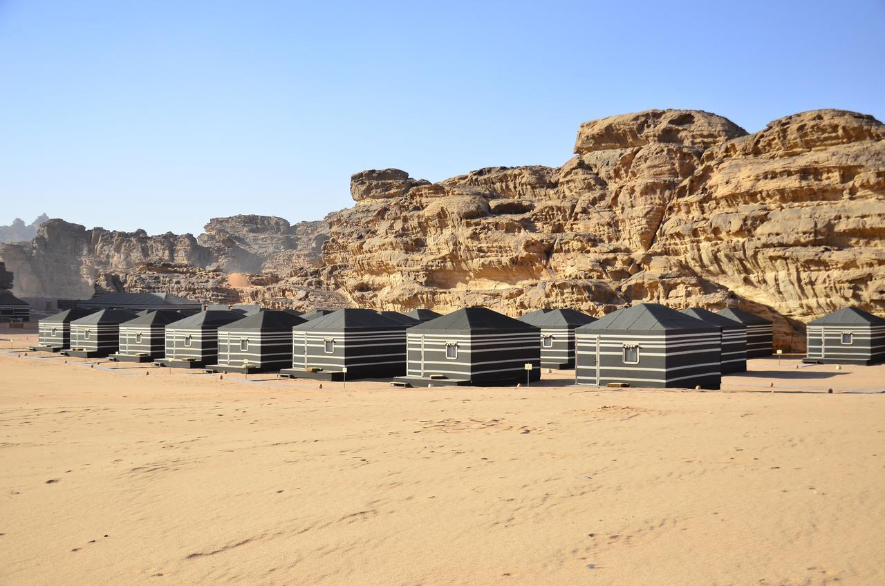 Space Village Luxury Camp Wadi Rum Eksteriør billede