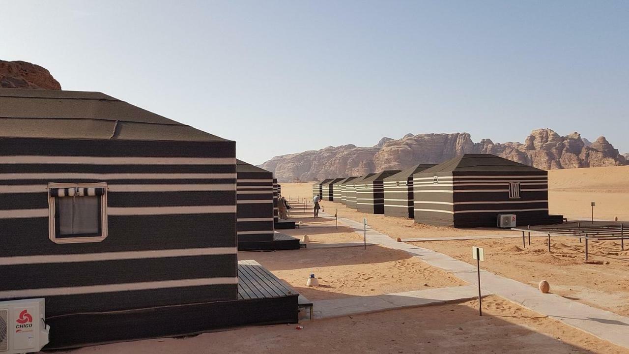 Space Village Luxury Camp Wadi Rum Eksteriør billede